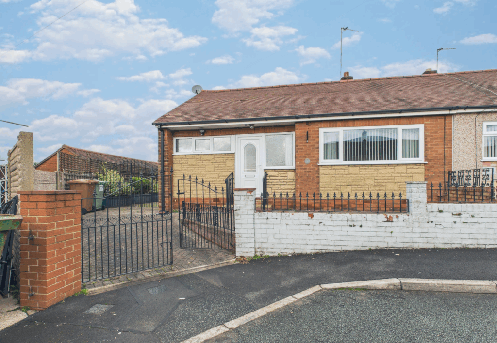 Garswood Crescent, Billinge, Wigan, WN5 7TJ