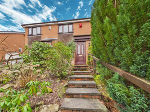 Essex Road, Standish, Wigan, WN1 2TH