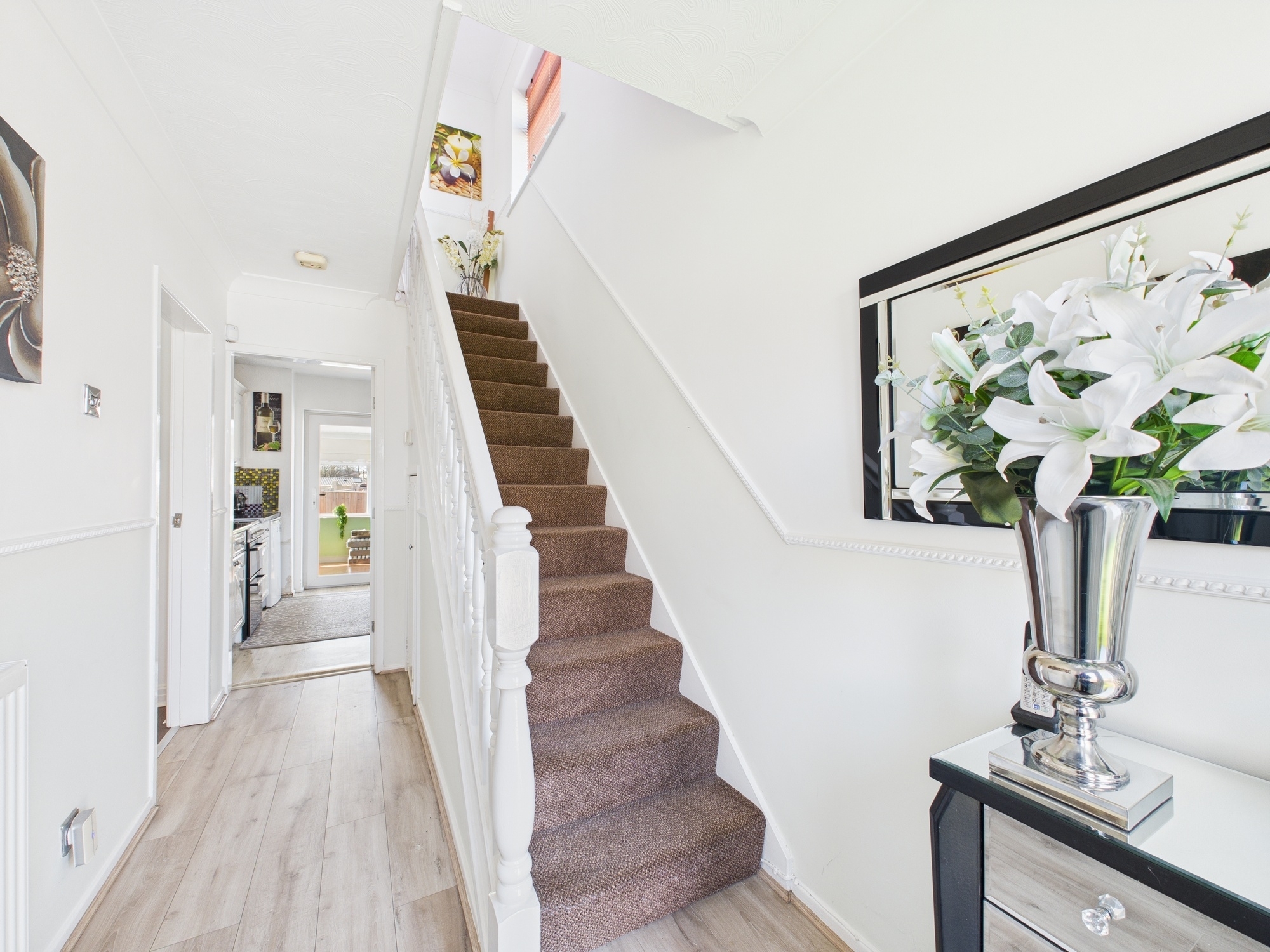 Rutter Green estate agents providing residential and commercial property sales, lettings, and property auction services.
