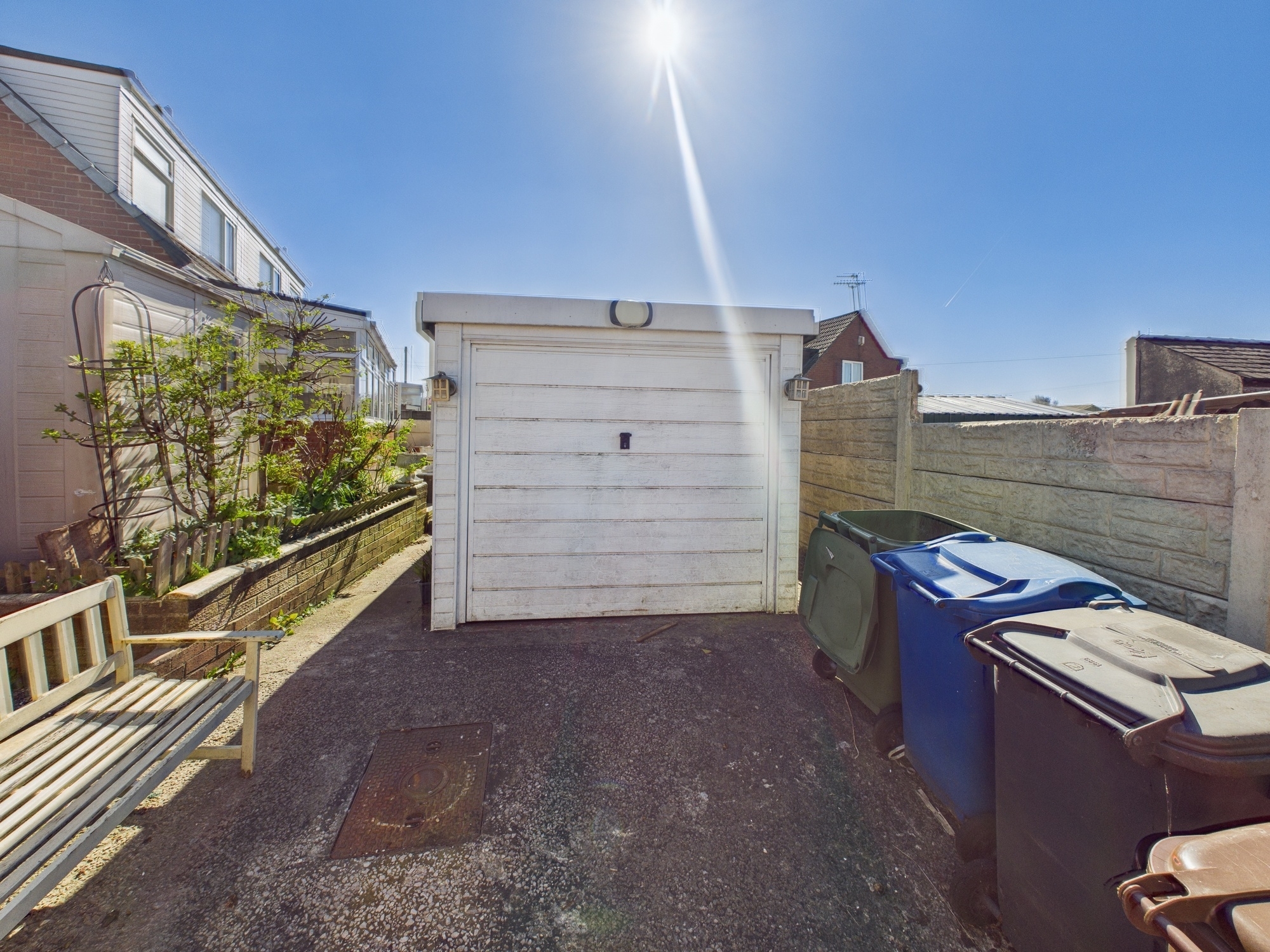 Rutter Green estate agents providing residential and commercial property sales, lettings, and property auction services.