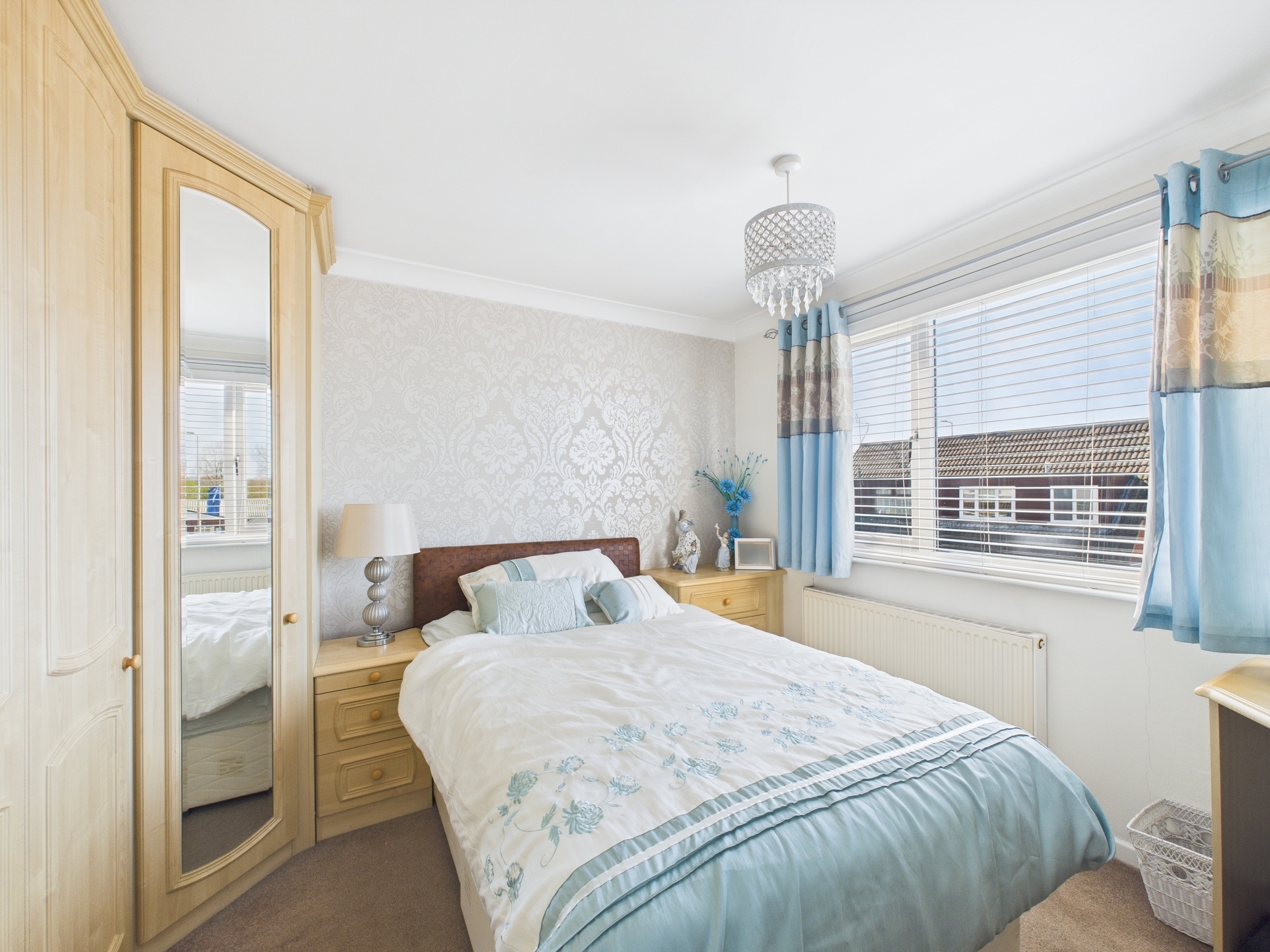 Rutter Green estate agents providing residential and commercial property sales, lettings, and property auction services.