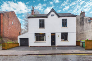 Lodge Road, Orrell, Wigan, WN5 7AT