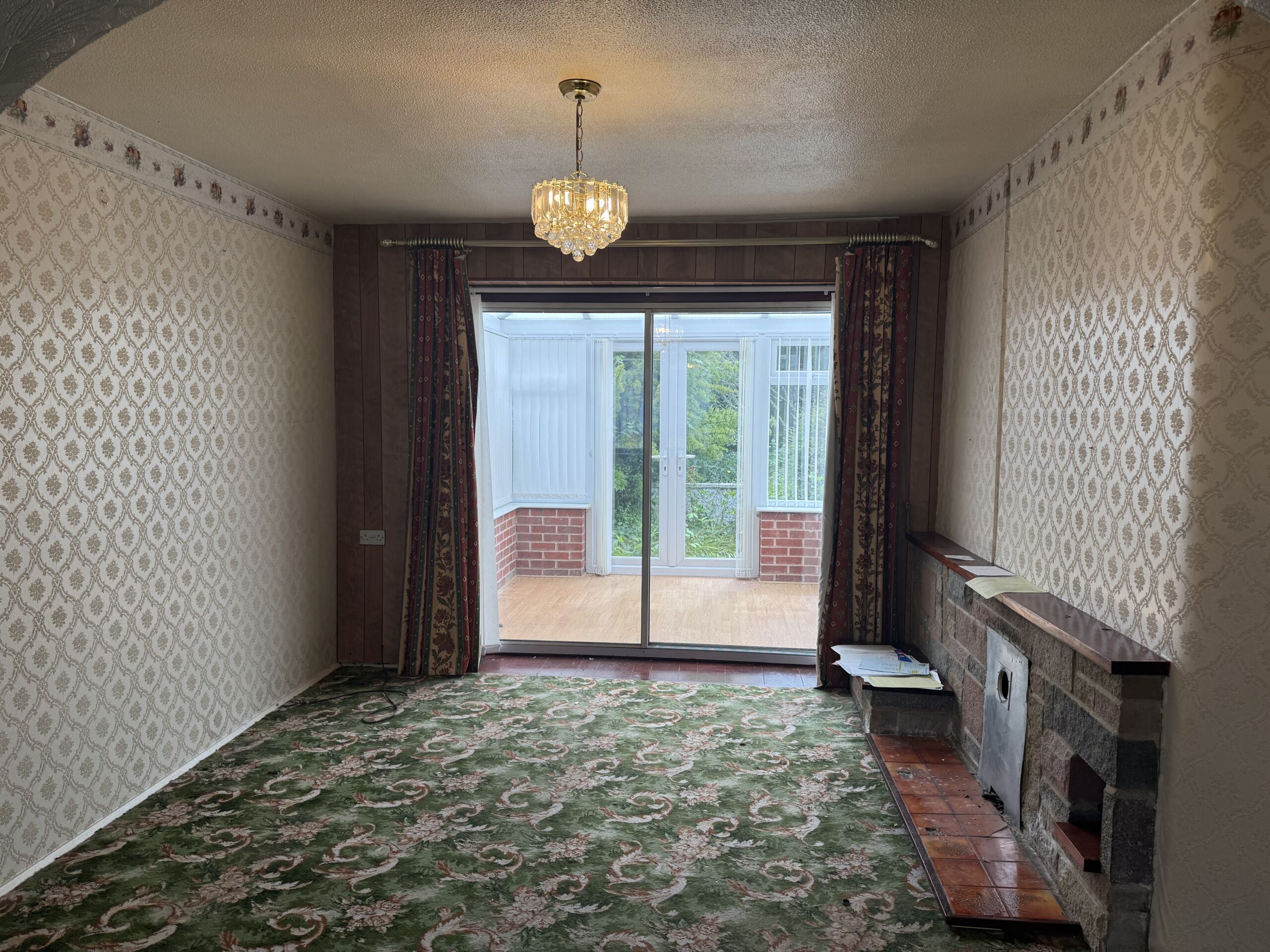 Rutter Green estate agents providing residential and commercial property sales, lettings, and property auction services.
