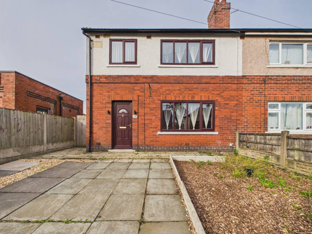 Wigan Road, Leigh WN7 5HQ