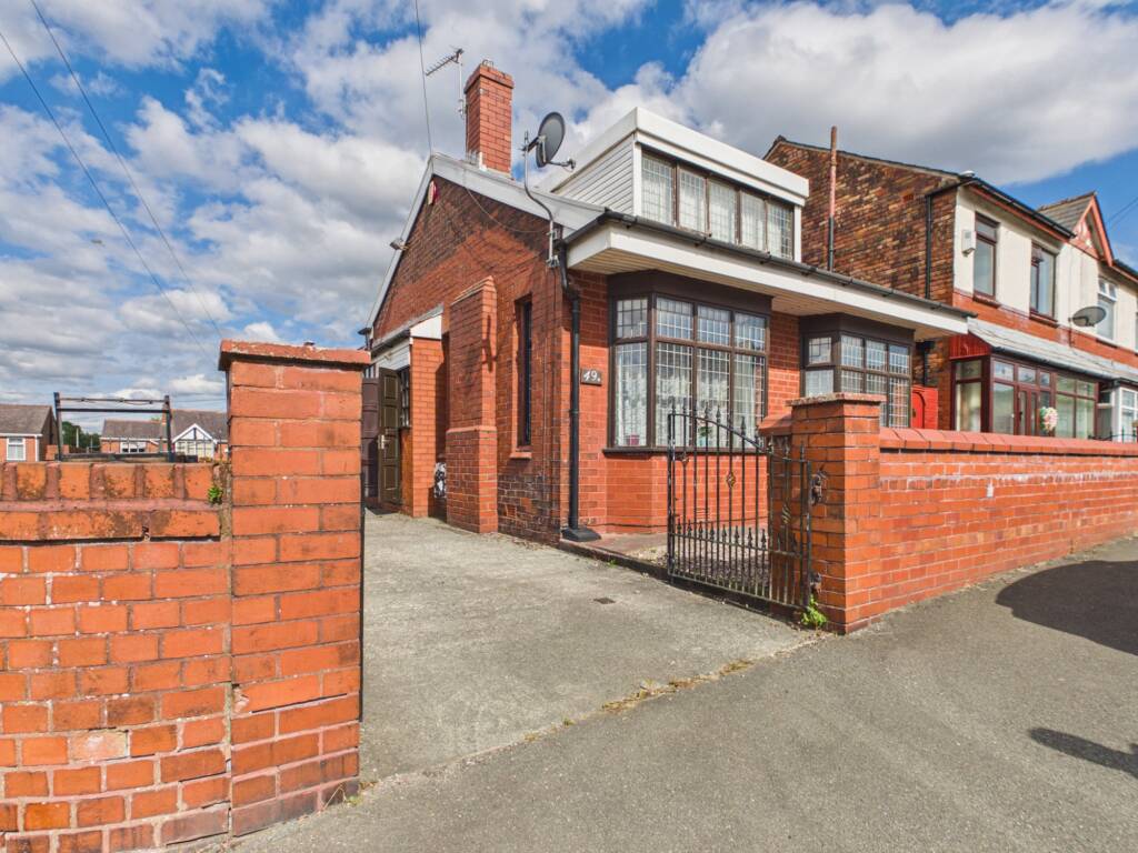 Great Acre, Whelley, Wigan WN1 3NR